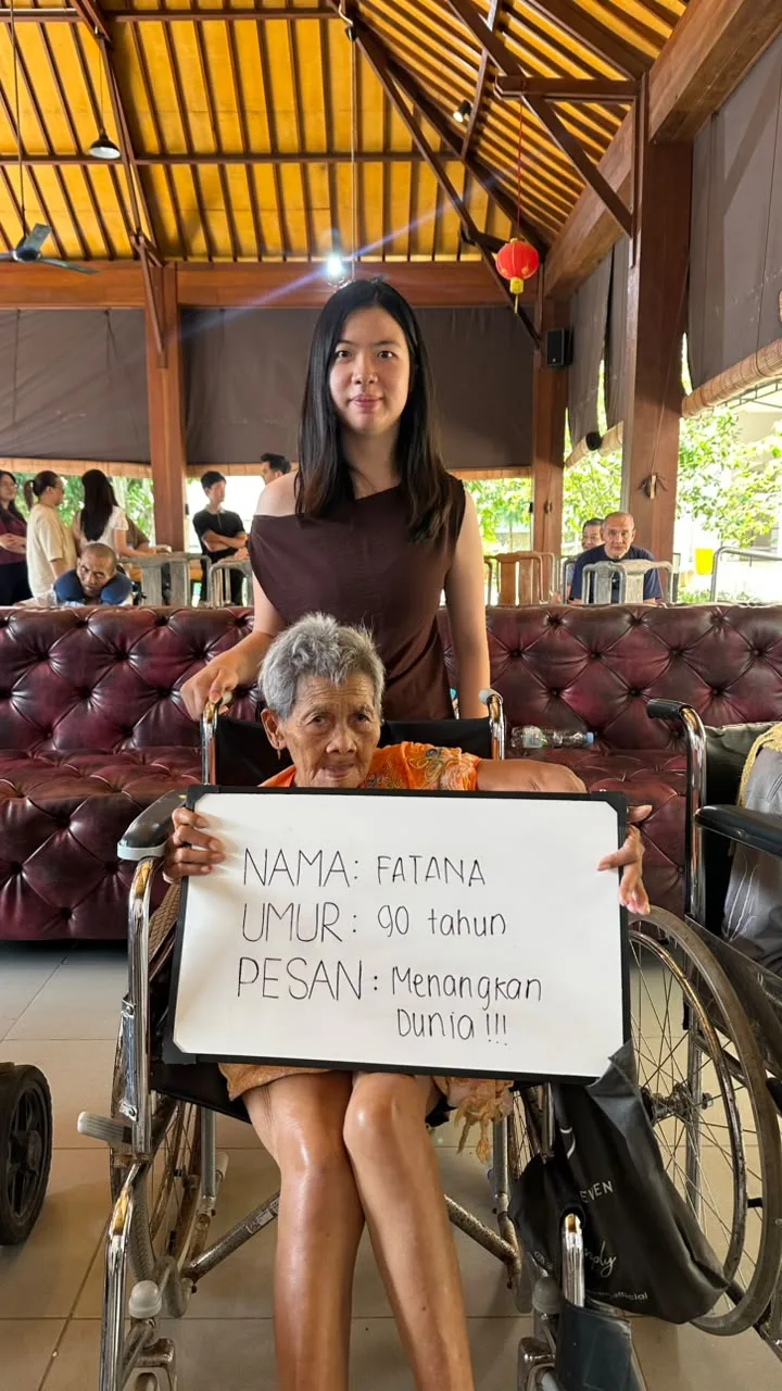 Kunjungan ke Panti Jompo Syailendra - Foto 1